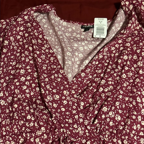 Torrid - Picture 2 of 3